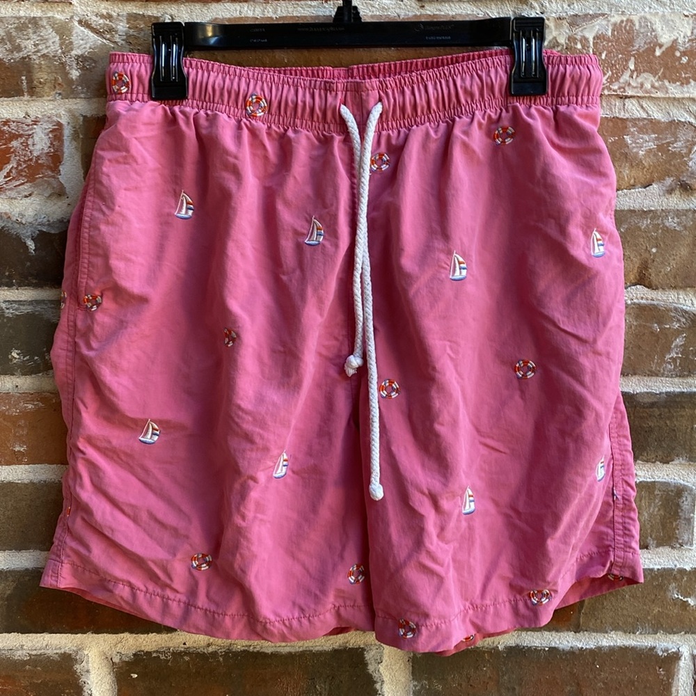 J. McLaughlin Nantucket Red swim trunks Size M